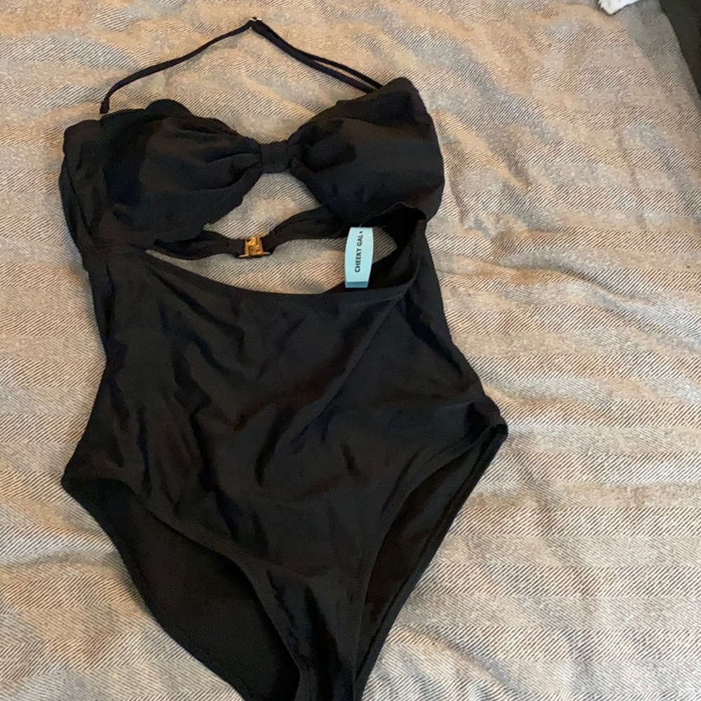 NWT Cupshe swim suit